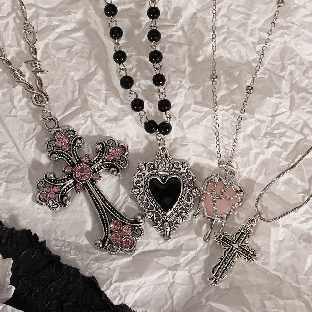 Y2K Sweet Cool Girl Personalized Creative Cross Love Pendant Necklace, Suitable for Daily Wearing by Reinvent Yourself