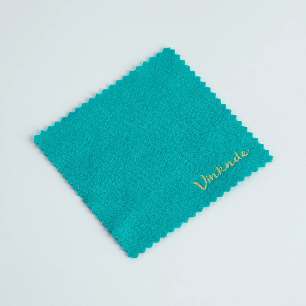 DIY Personalized Polishing Cloths Custom Jewelry Earrings Cleaning Cloth With Logo 8x8cm White Black Paper Individually packaged by Reinvent Yourself