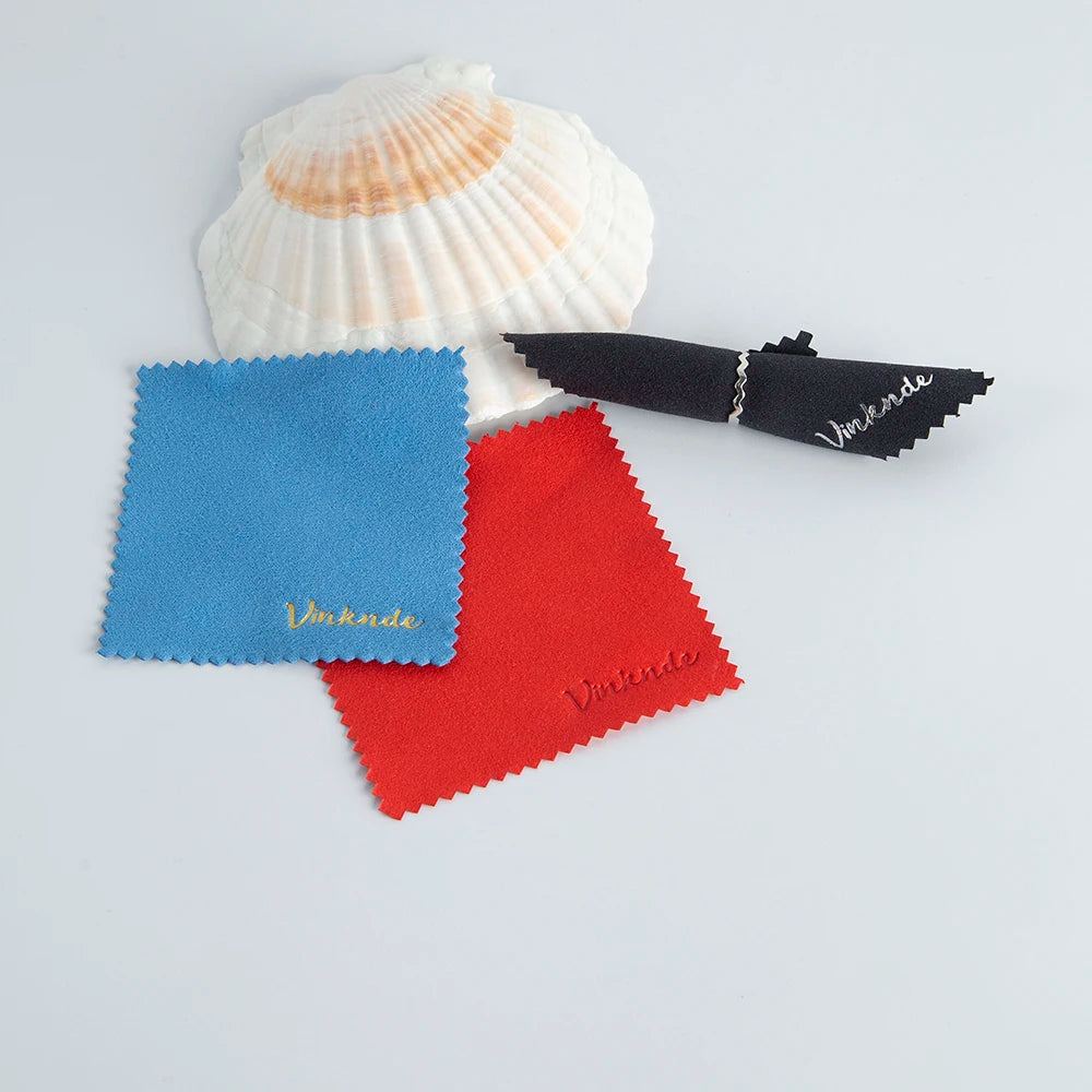 DIY Personalized Polishing Cloths Custom Jewelry Earrings Cleaning Cloth With Logo 8x8cm White Black Paper Individually packaged by Reinvent Yourself