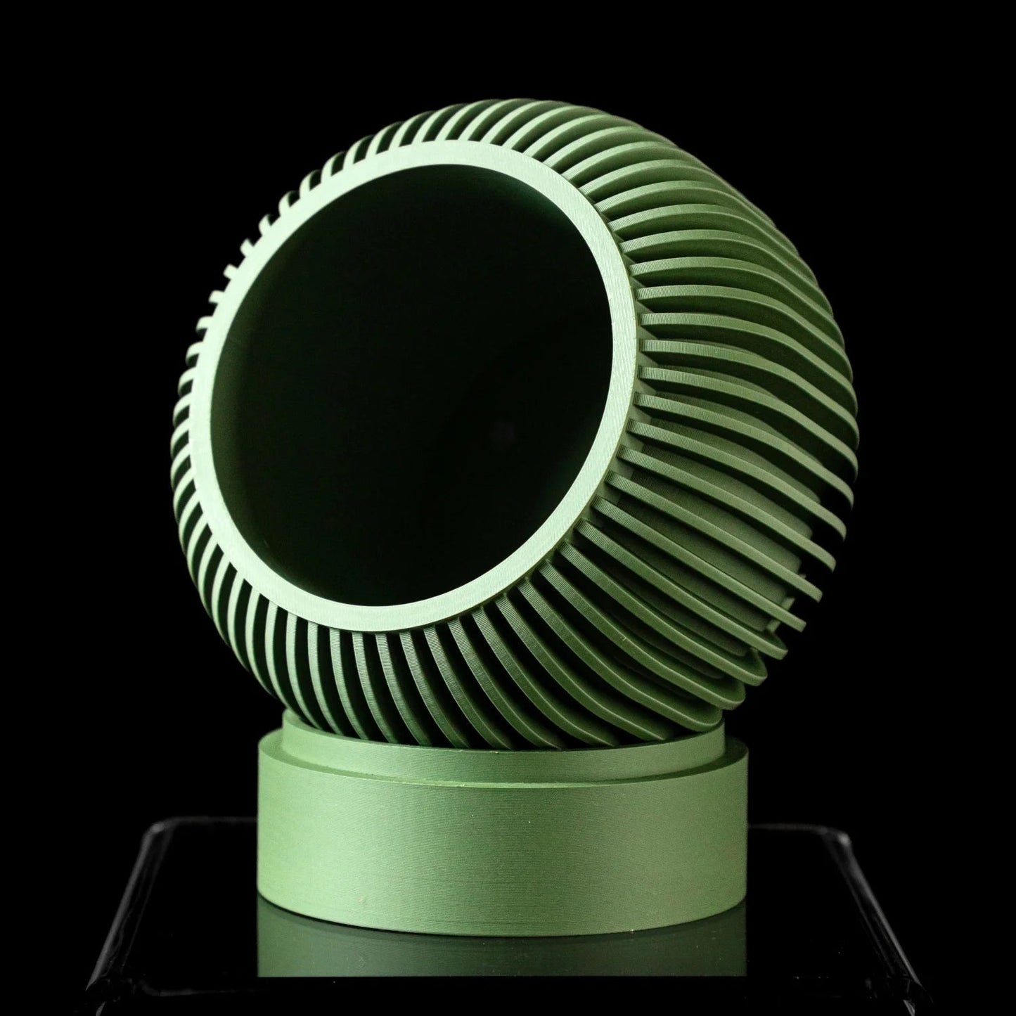 Modern Minimalist 3D Printed Plant Pot – Biodegradable Flower Planter for Home Decor, Eco-Friendly Sustainable Gift (Yuso) by Reinvent Yourself