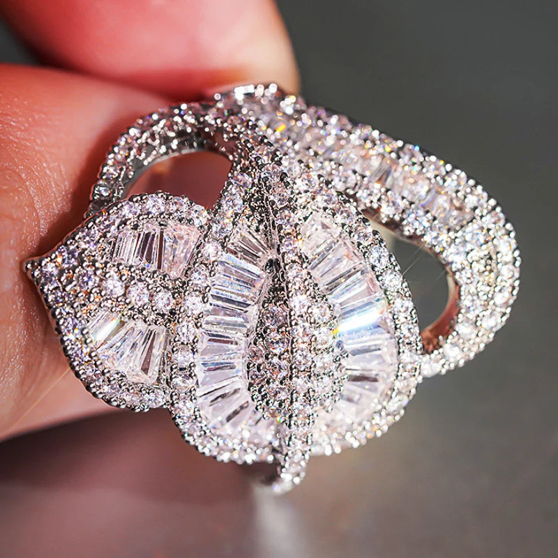 Huitan Luxury Leaf Finger Ring Lady Gorgeous Fashion Female Party Accessories with Bright Cubic Zirconia Stylish Jewelry Gifts by Reinvent Yourself