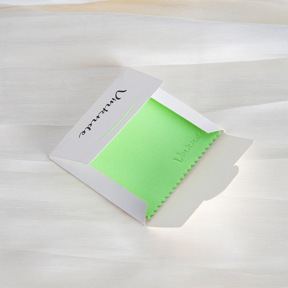 DIY Personalized Polishing Cloths Custom Jewelry Earrings Cleaning Cloth With Logo 8x8cm White Black Paper Individually packaged by Reinvent Yourself