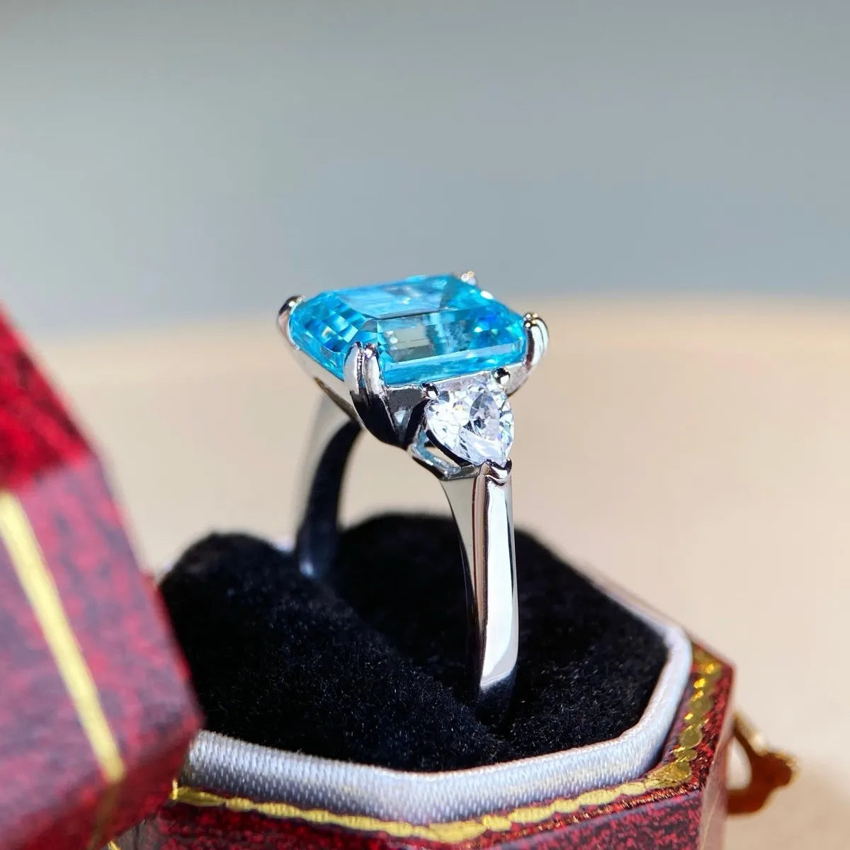 S925 Sterling Silver 4-Carat Sugar Cube Pagoda Ring Women's Premium Ladies Luxury Exquisite Gift Jewelry by Reinvent Yourself