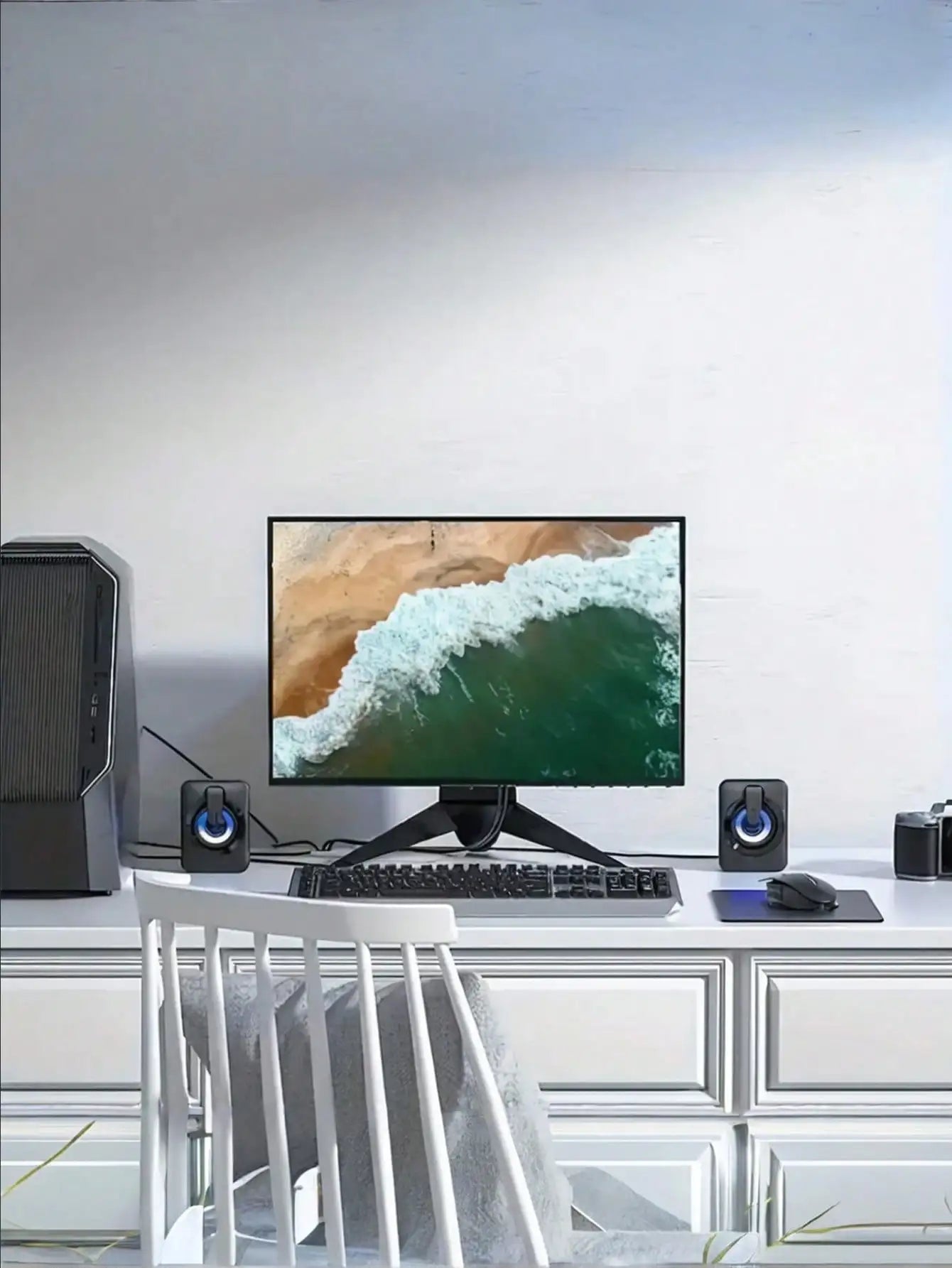 Desktop speakers powered by USB, with volume control LED lights, portable and battery-free by Reinvent Yourself